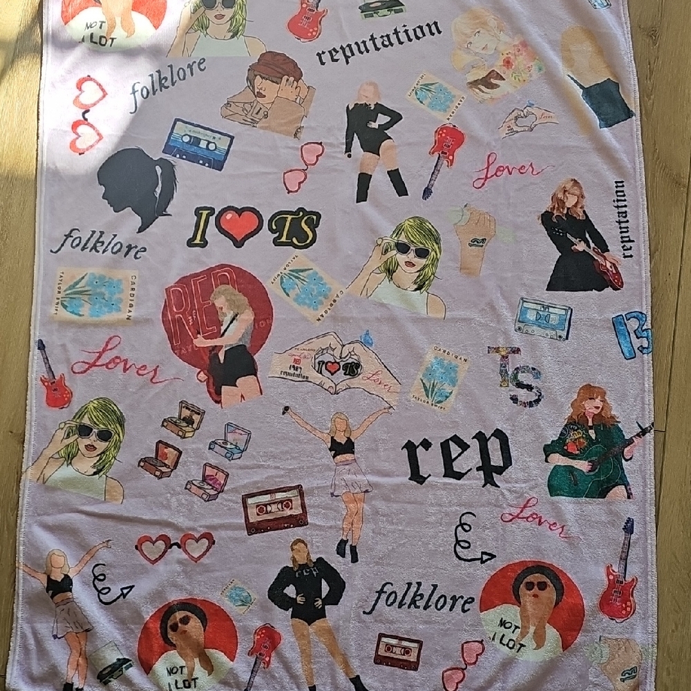 Taylor Swift Throw